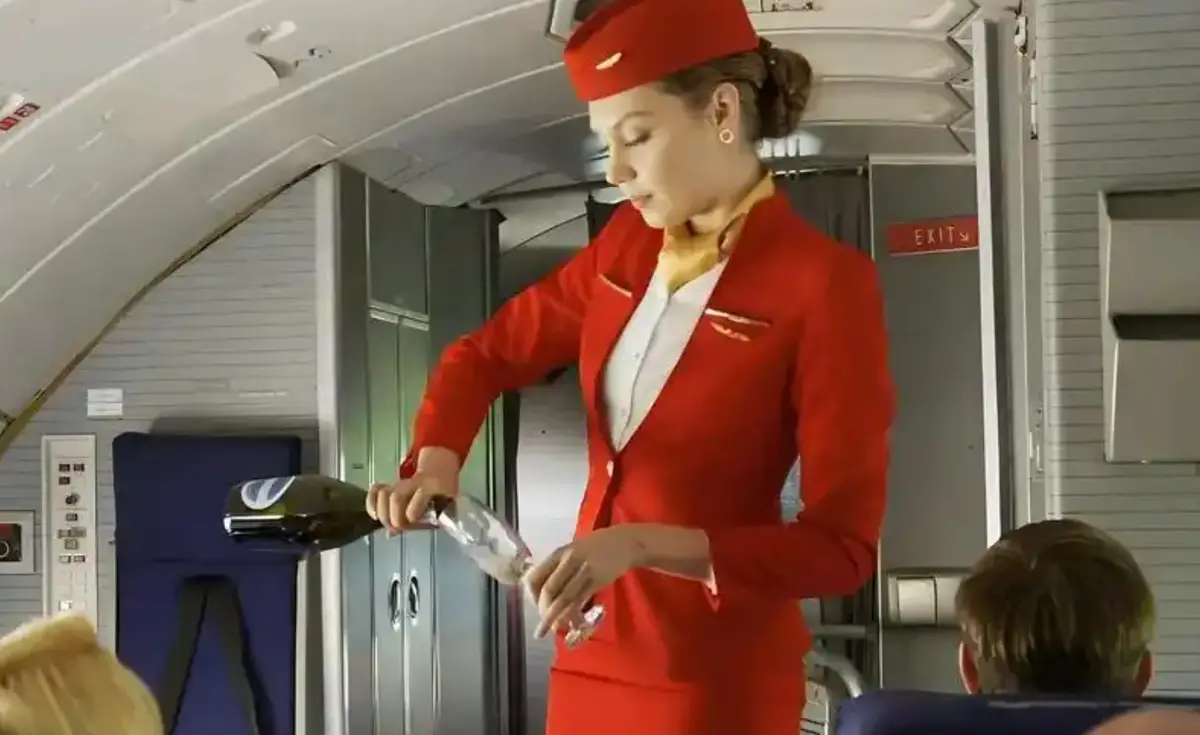 《法国空乘4》资源下载-法版高清全集完整版在线观看-法国空乘4免费未删减播放